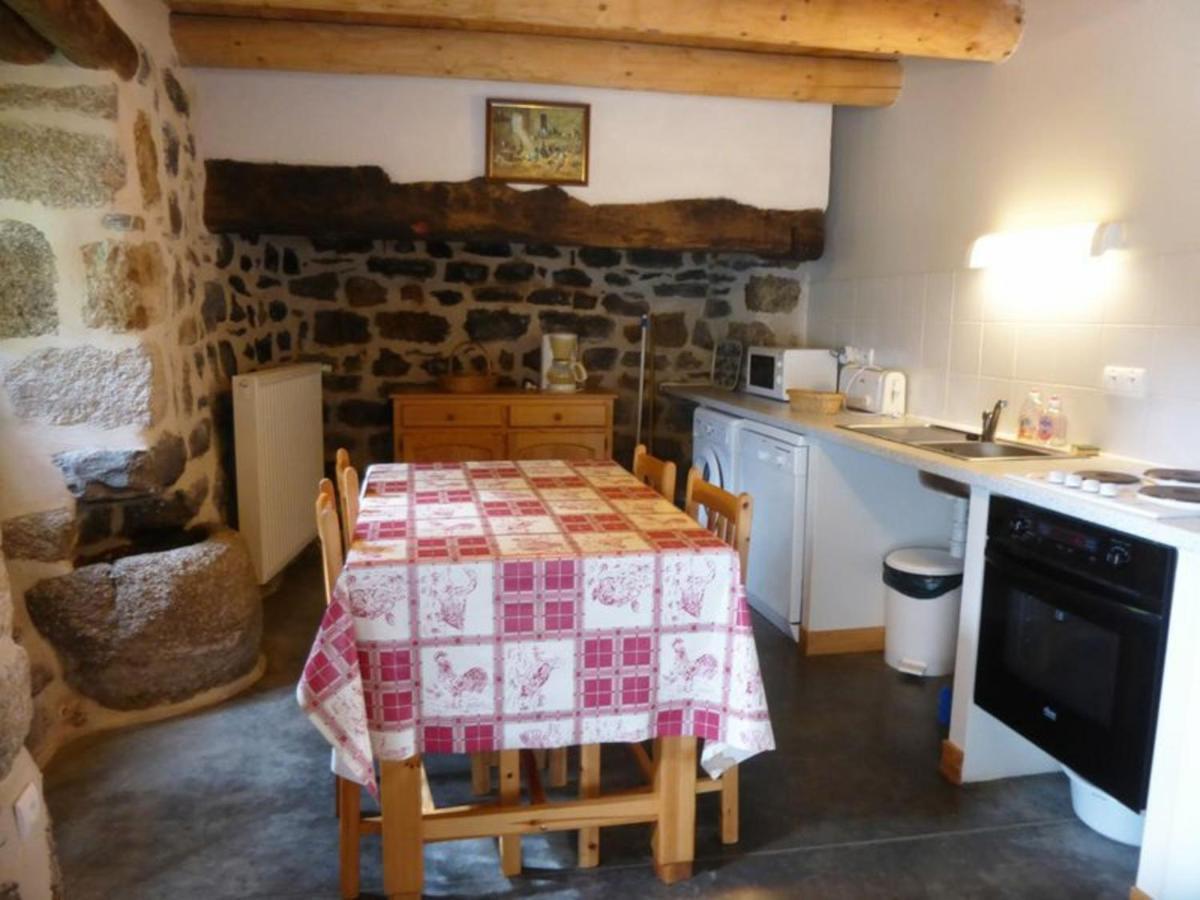 Gite Charmant Pour 8 Pers A Rauret Avec Cheminee, Terrasse Et Acces "Tourisme Et Handicap" - Fr-1-582-186 Exteriör bild
